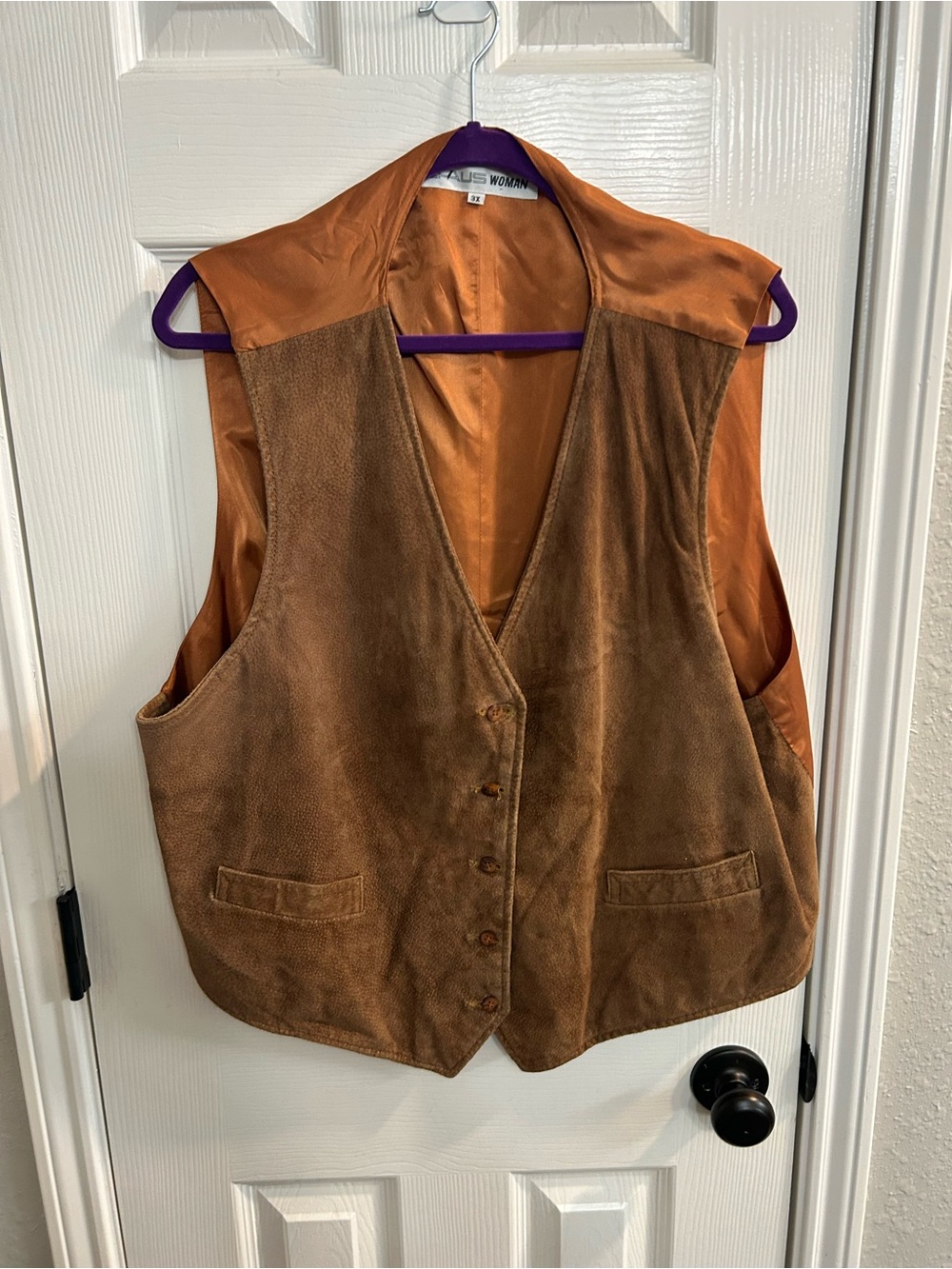 Chaus women’s 3X Brown Suede Button-Front Vest